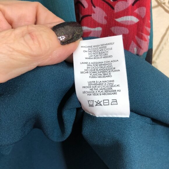 CAbi #3445 Blushing Floral Peplum Blouse - Picture 8 of 10